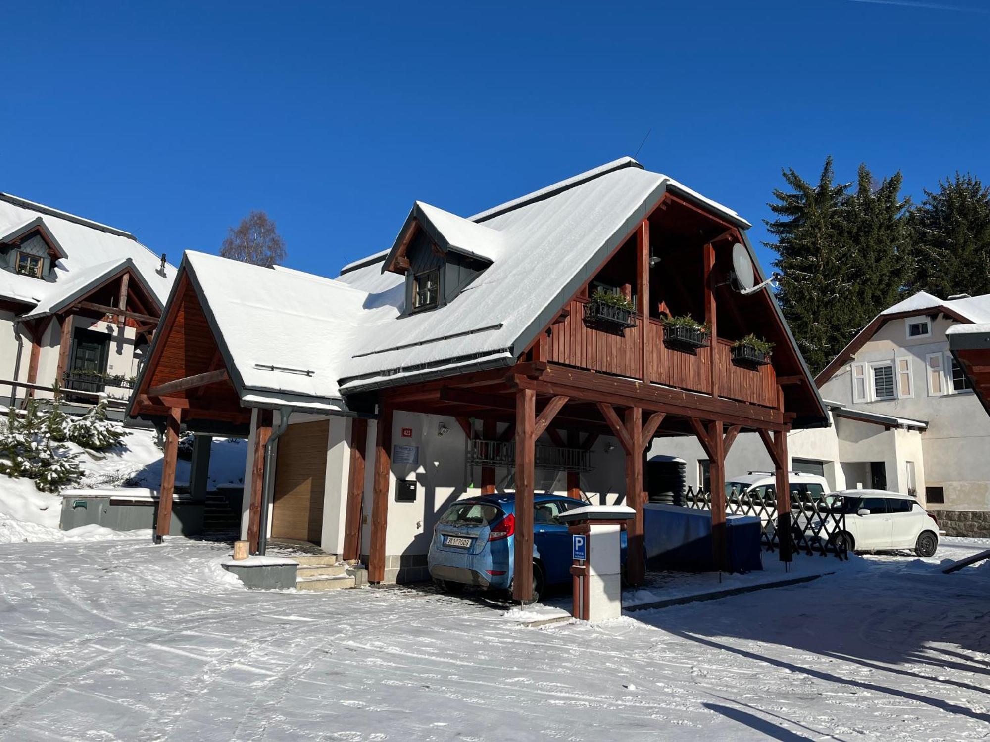 Hofberg Apartman Nové Hamry Exterior photo